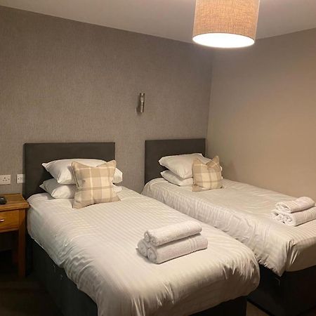 Hotel Duke Of York Hazel Grove Esterno foto