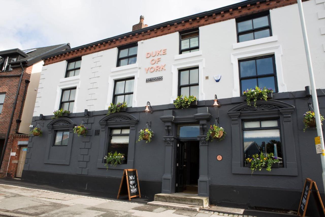 Hotel Duke Of York Hazel Grove Esterno foto