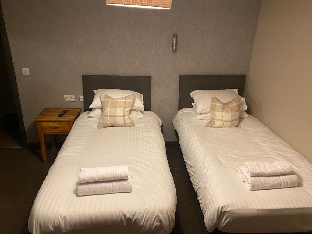 Hotel Duke Of York Hazel Grove Esterno foto
